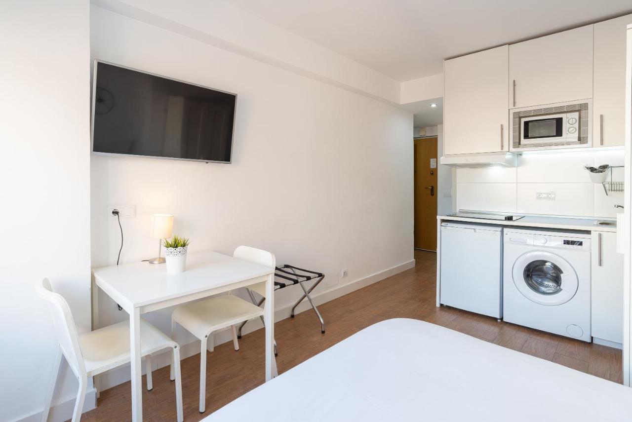 Apartament Lu&Cia Malagueta 9 Malaga Zewnętrze zdjęcie